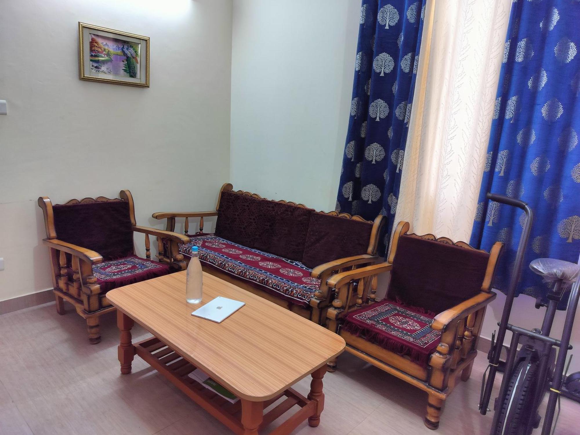Shimla Vibes B & B Free Pick And Drop From Isbt Shimla Exterior foto
