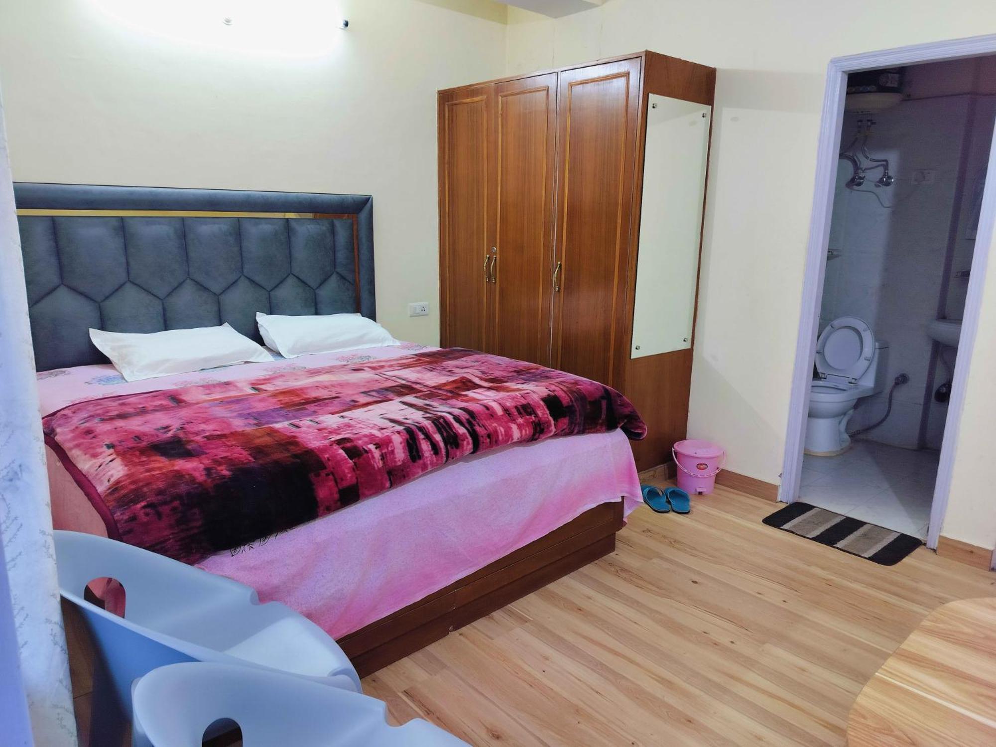 Shimla Vibes B & B Free Pick And Drop From Isbt Shimla Exterior foto